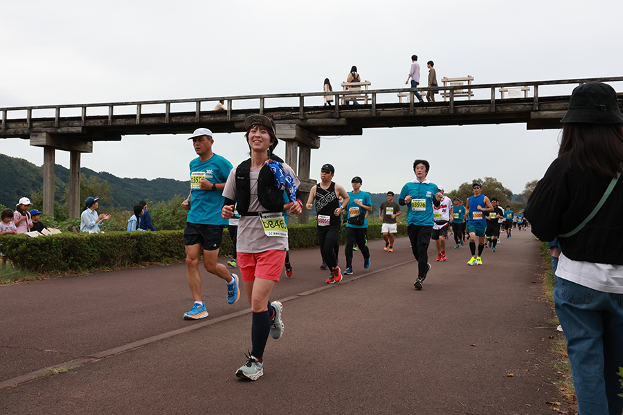 16_full-marathon_img03.jpg